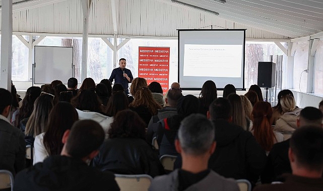 Büyükşehir’den eğitmenlere ‘Sporcu Sağlığı’ semineri